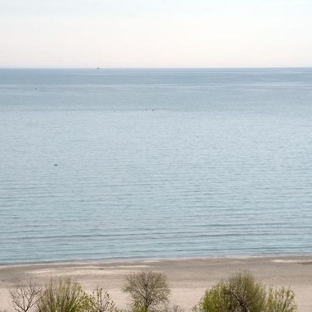 Cityapart 7 - Cazare In Mamaia Nord, Langa Plaja, Cu Vedere La Mare Năvodari Exteriör bild